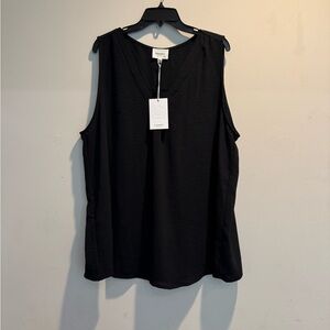 Andree by Unit Black V-Neck Tank Top